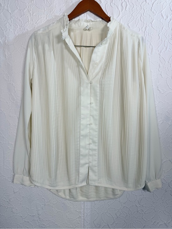 Treasure & Bond Tops - Treasure & Bond Cream Pleated Button Oversized Ruffle Collar Blouse Sz XS